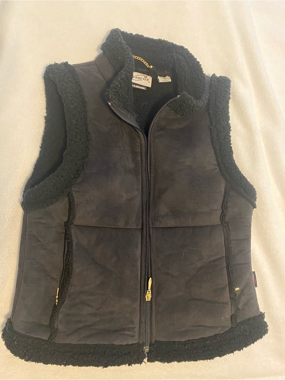 Obermeyer Black Sherpa-Lined Ladies Vest with Gold Accents